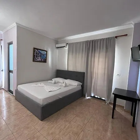 Hotel Primavera 3* Sarandë