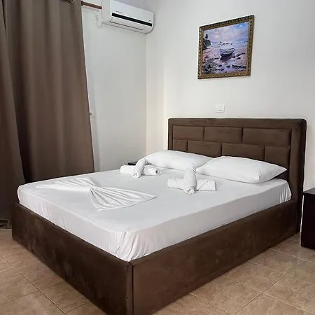 Primavera Hotel