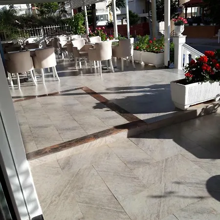 Alexander Hotel Sarande