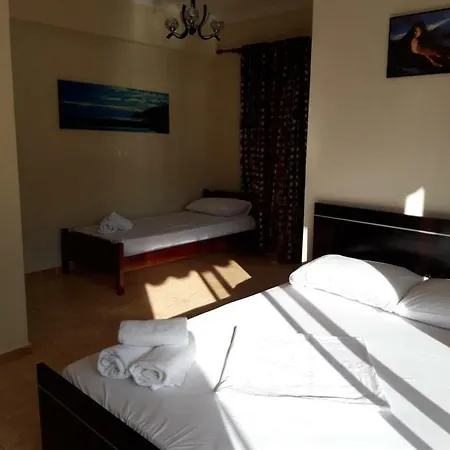 Hotel Primavera 호텔